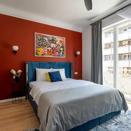 Διαμέρισμα Downtown Is My Place - 4br - Balcony *