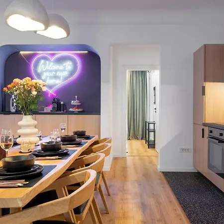 Downtown Is My Place - 4br - Balcony Appartement