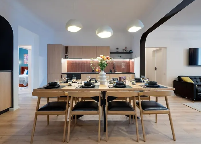 Downtown Is My Place - 4br - Balcony