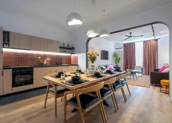 Downtown Is My Place - 4br - Balcony *