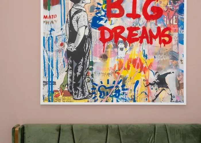 Downtown Is My Place - 4br - Balcony Bukurešť