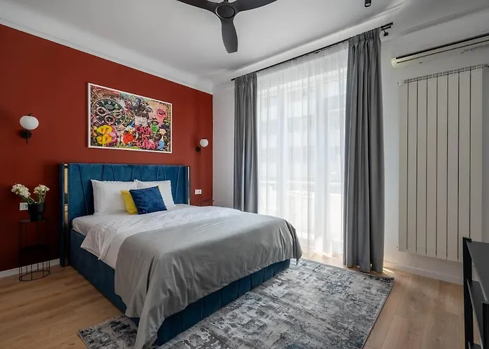 Downtown Is My Place - 4br - Balcony Apartment
