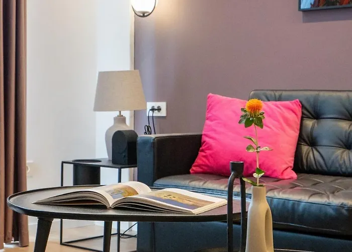 Downtown Is My Place - 4br - Balcony Bukurešť