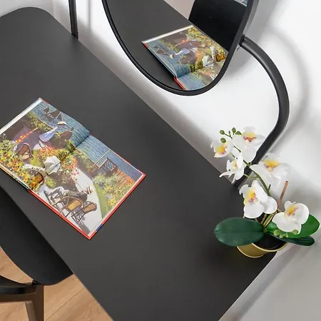 Downtown Is My Place - 4br - Balcony Apartman Bukarest